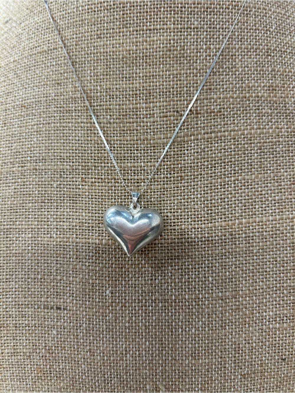 Vintage Italian Sterling Silver Puffy Heart necklace